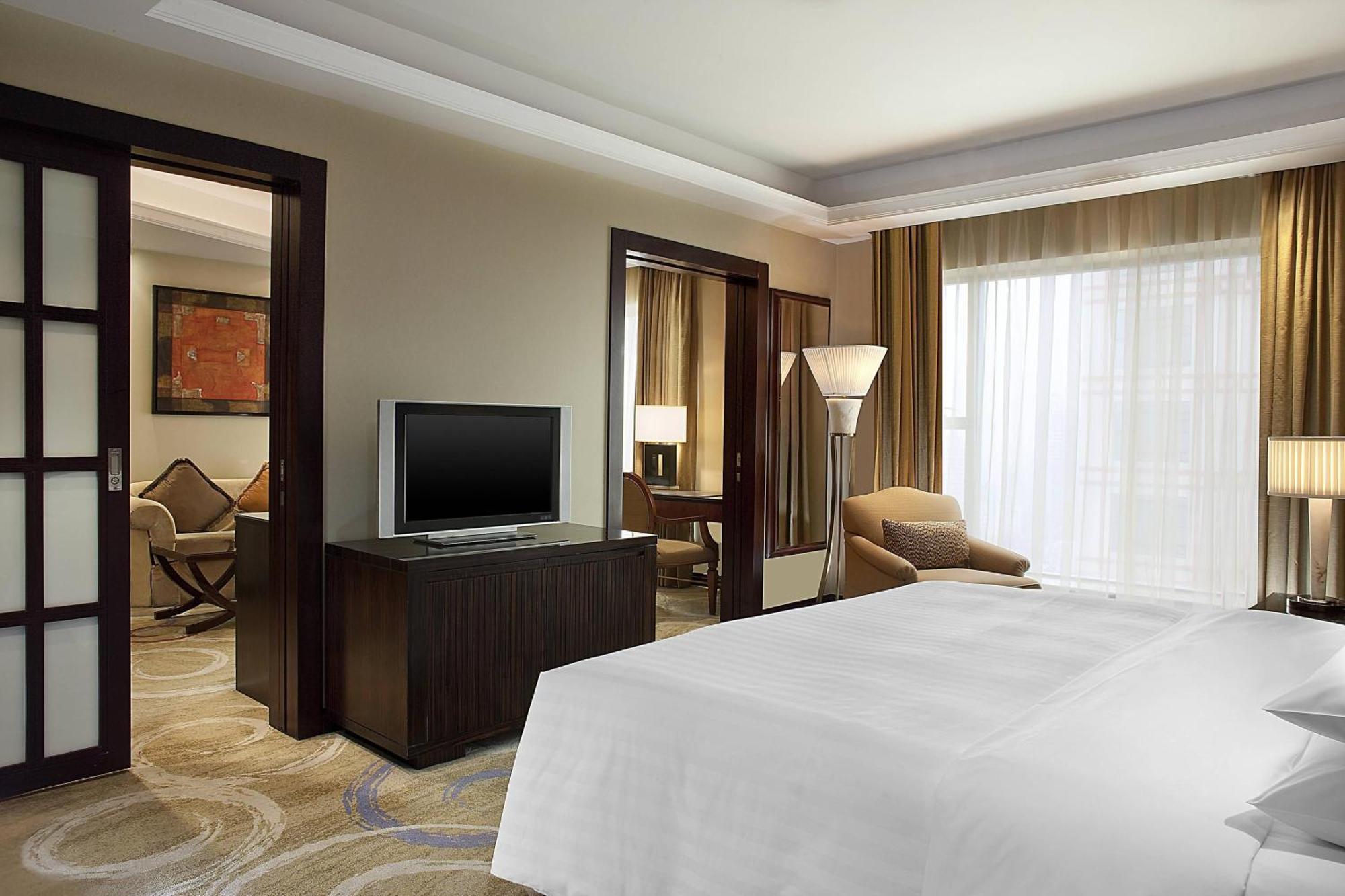 Sheraton Ningbo Hotel - Tianyi Square Екстер'єр фото